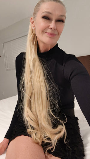 PONY TAIL HAIR EXTENSION - 30" - LIT UNICORNS